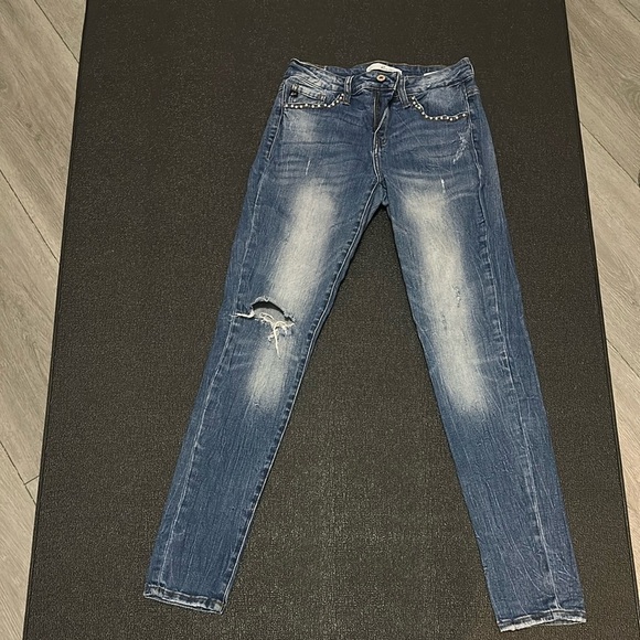 KanCan Blue Distressed Los Angeles Skinny Jeans size 27 - Picture 1 of 11